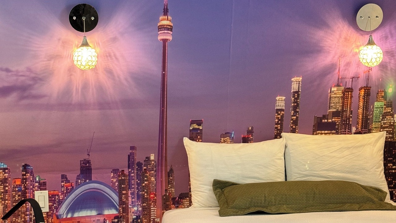 Photo of Bedroom in Cabbagetown South