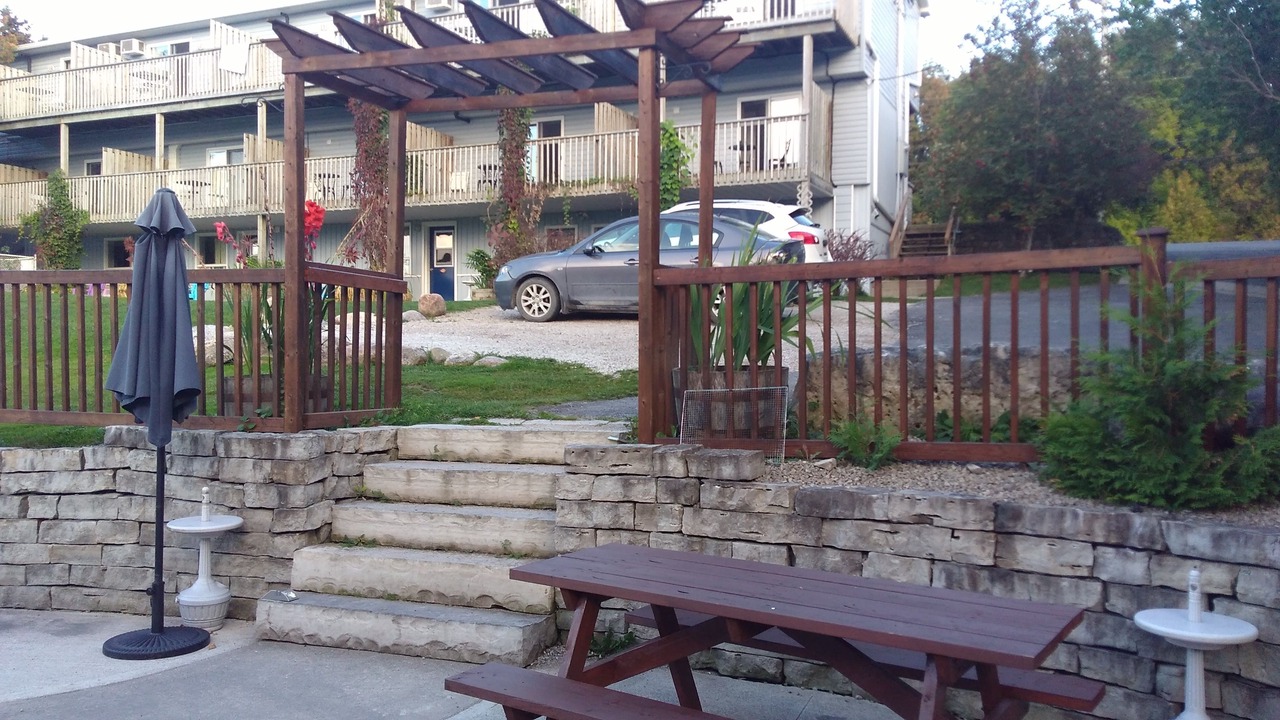 Photo of Patio Balcony in Wiarton