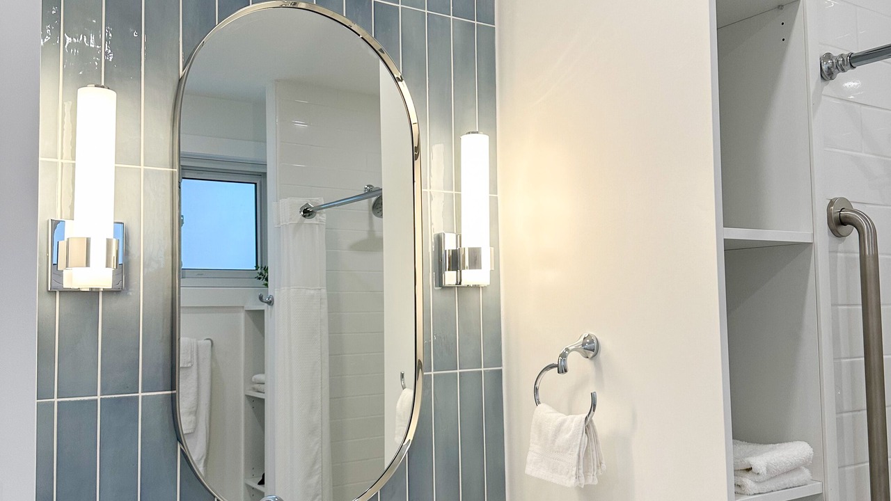 Photo of Bathroom in Wasaga Beach