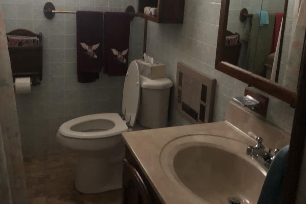 Photo of Bathroom in North Bend