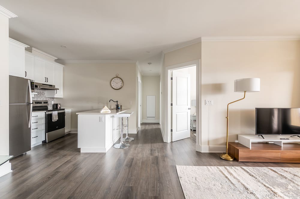 Photo of Livingroom in Smiths Falls