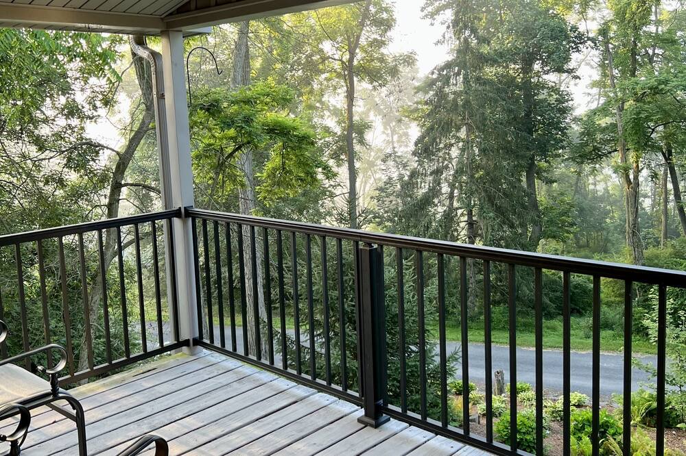 Photo of Patio Balcony in Mattawana