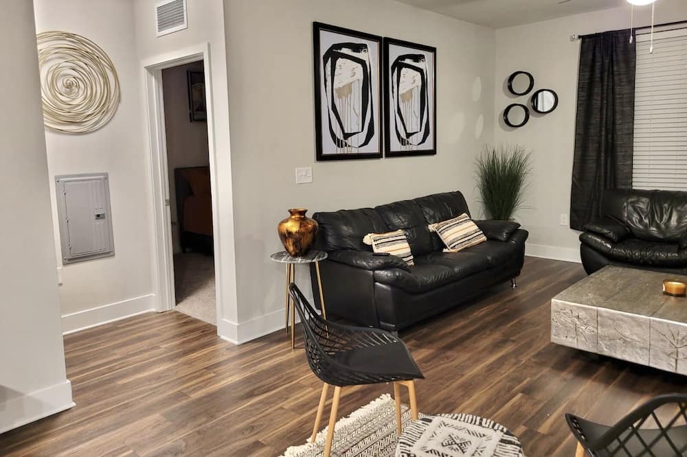 Photo of Livingroom in Kirkman North