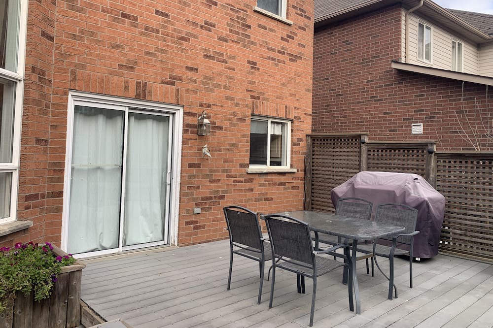 Photo of Patio Balcony in Richmond Hill