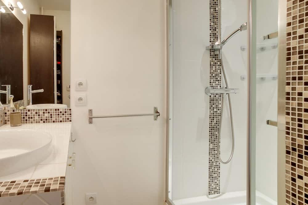 Photo of Bathroom in Belleville
