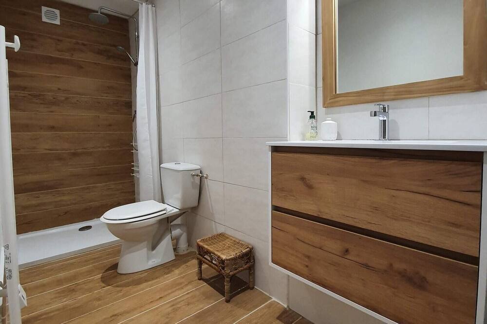 Photo of Bathroom in Isolella