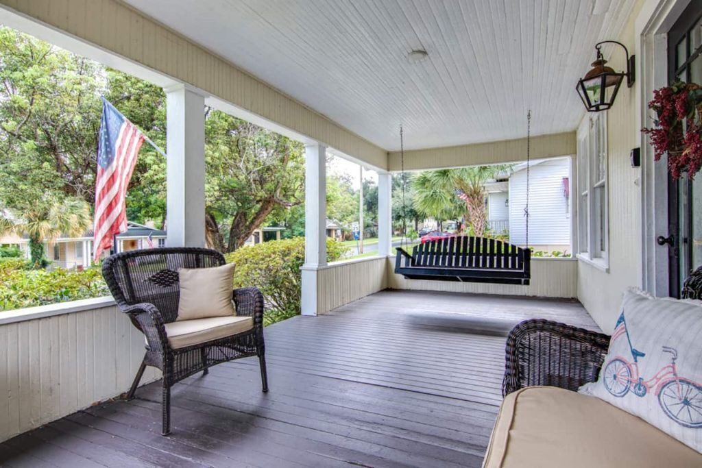 Photo of Patio Balcony in Dixieland