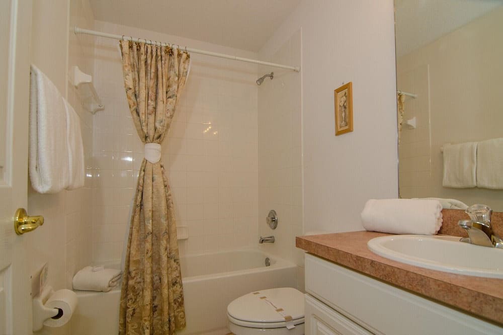 Photo of Bathroom in Cumbrian Lakes