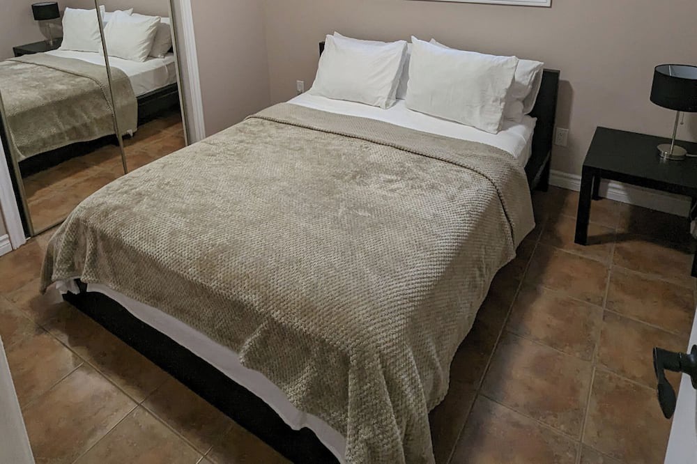 Photo of Bedroom in Tiny