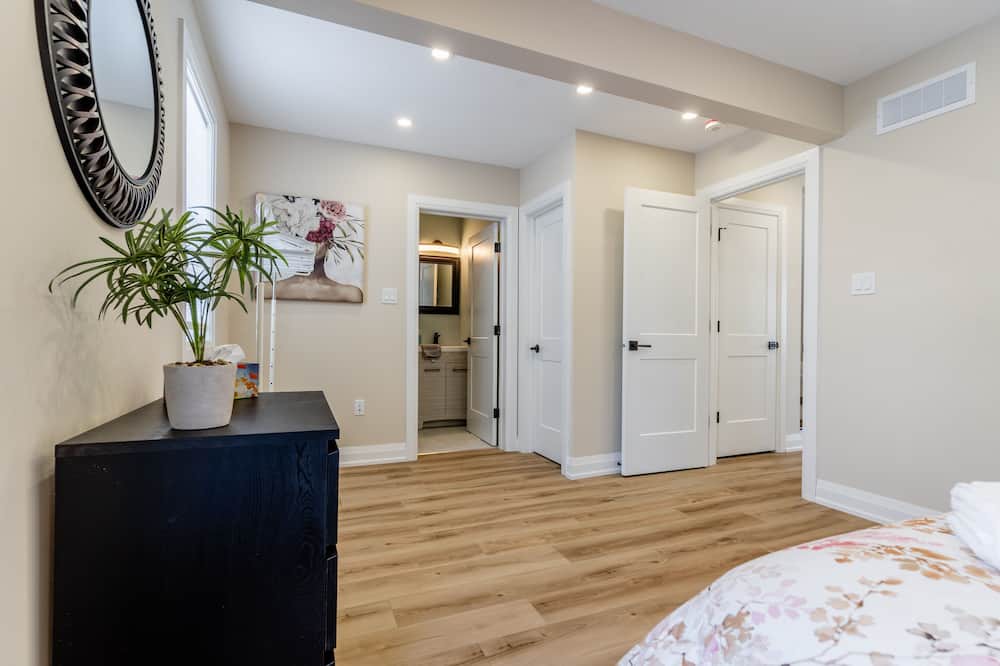 Photo of Bedroom in Hamilton
