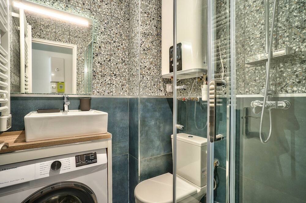 Photo of Bathroom in Aubervilliers