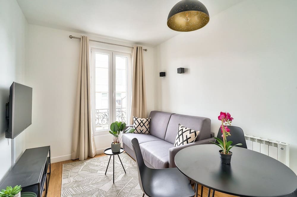 Photo of Livingroom in Aubervilliers