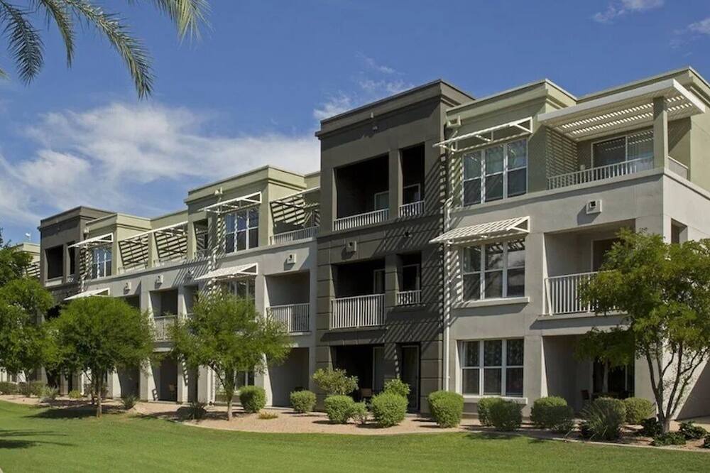 Photo of Outdoor in Desert Ridge