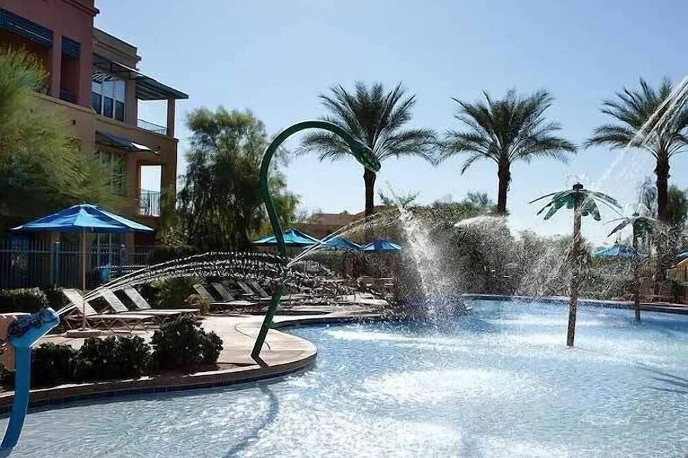 Photo of Outdoor in Desert Ridge