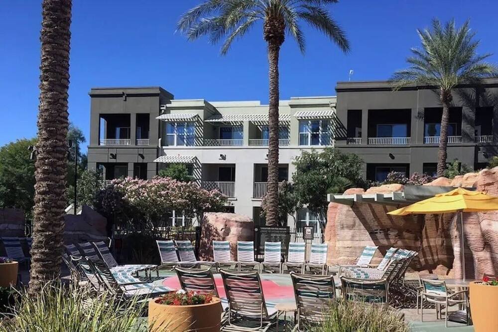 Photo of Others in Desert Ridge