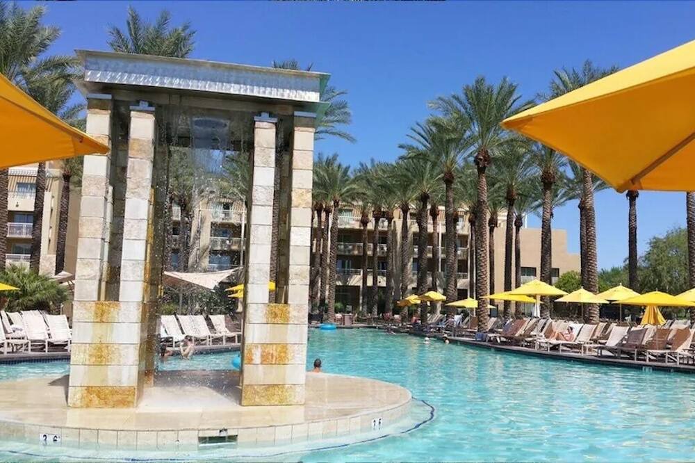 Photo of Outdoor in Desert Ridge