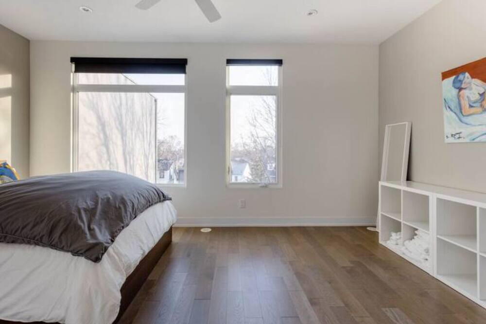 Photo of Bedroom in Upper Beaches