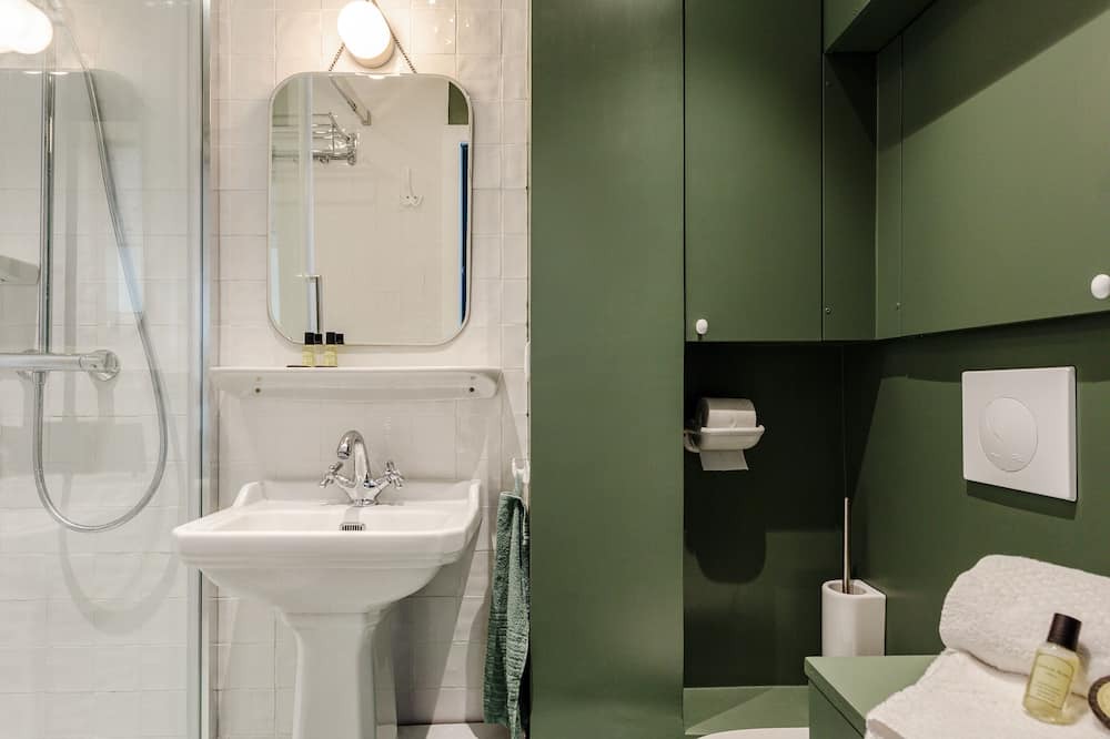 Photo of Bathroom in 5th Arrondissement