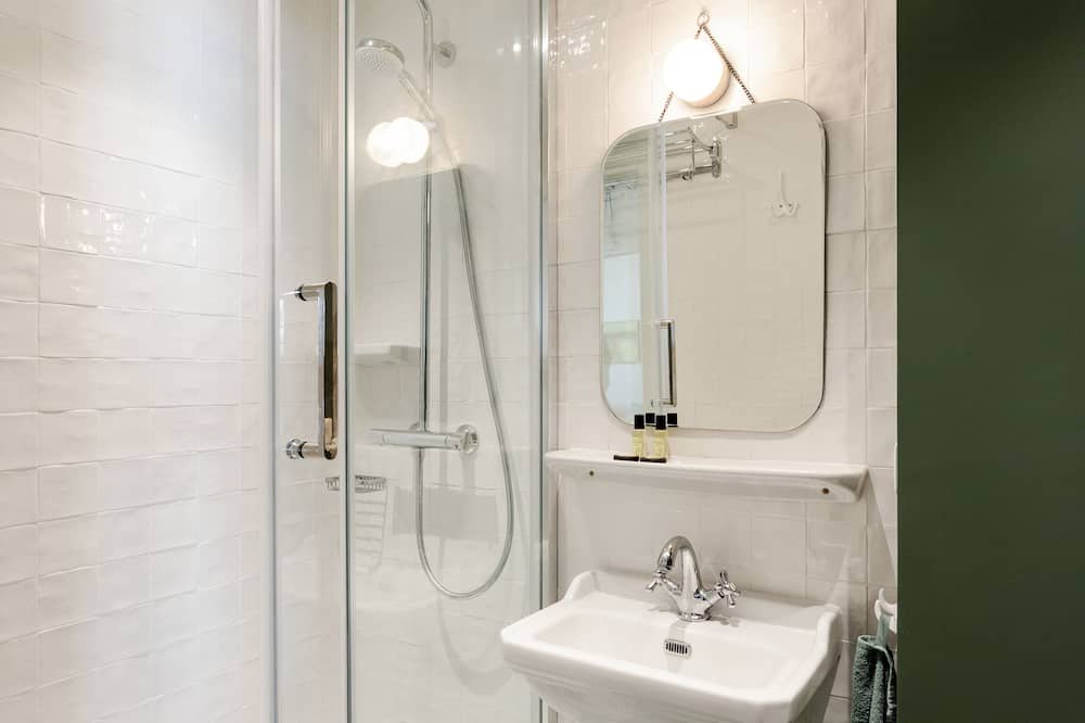 Photo of Bathroom in 5th Arrondissement