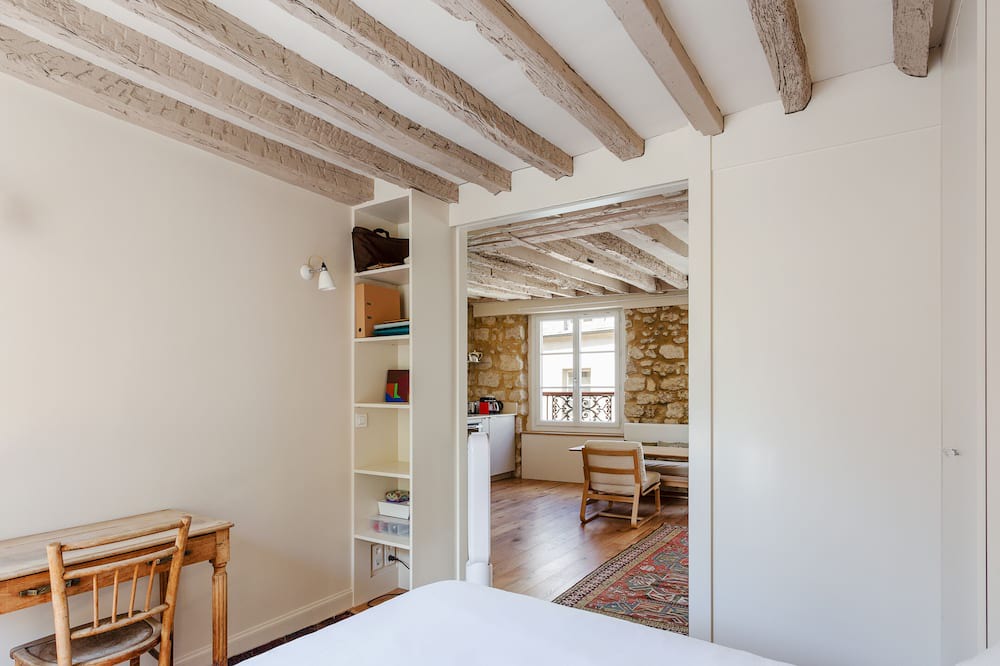 Photo of Bedroom in 5th Arrondissement