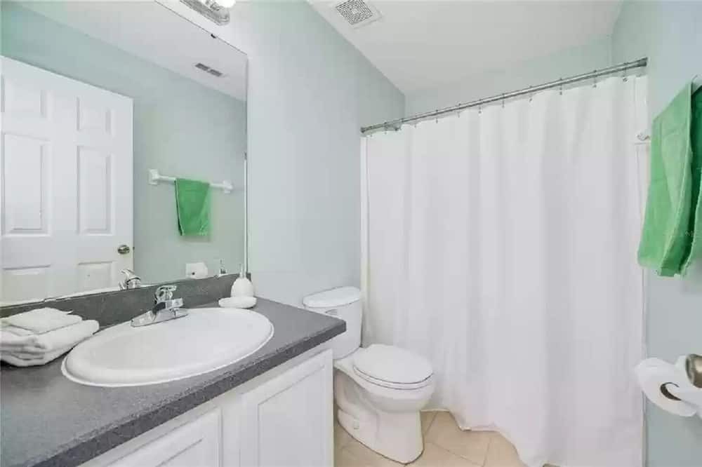 Photo of Bathroom in Lake Wilson Preserve