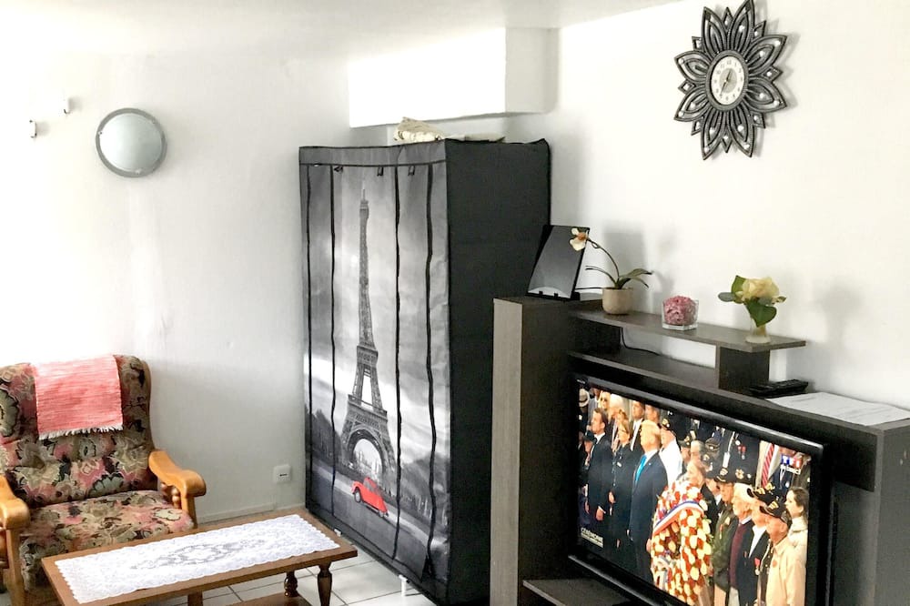 Photo of Livingroom in Pierrefitte-sur-Seine