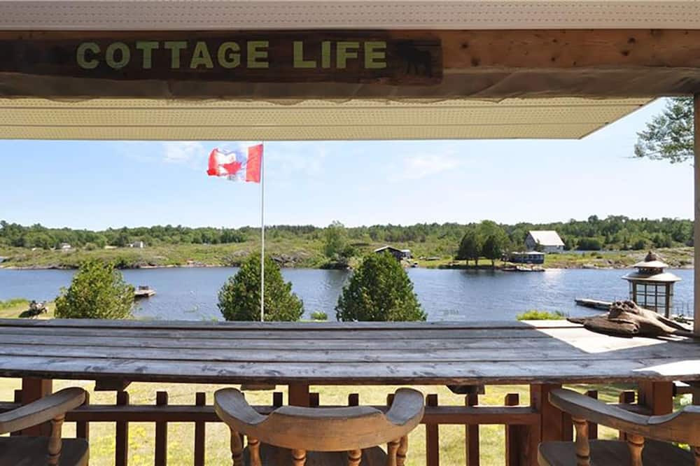 Photo of Patio Balcony in Britt
