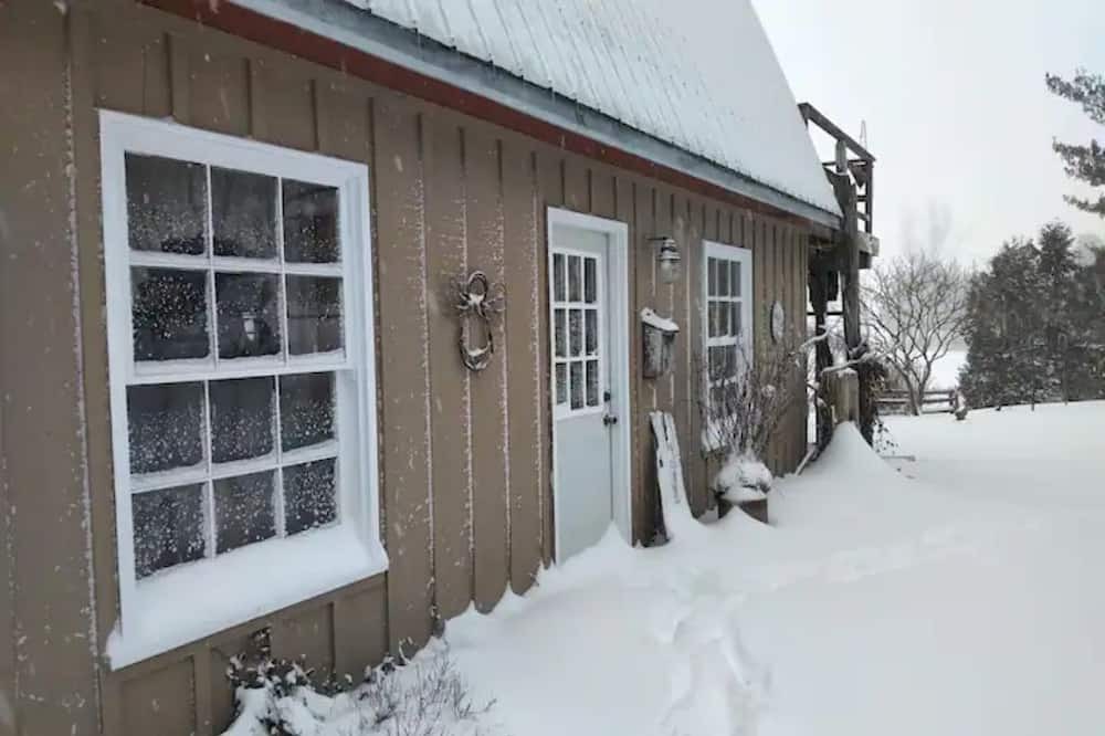Photo of Outdoor in King