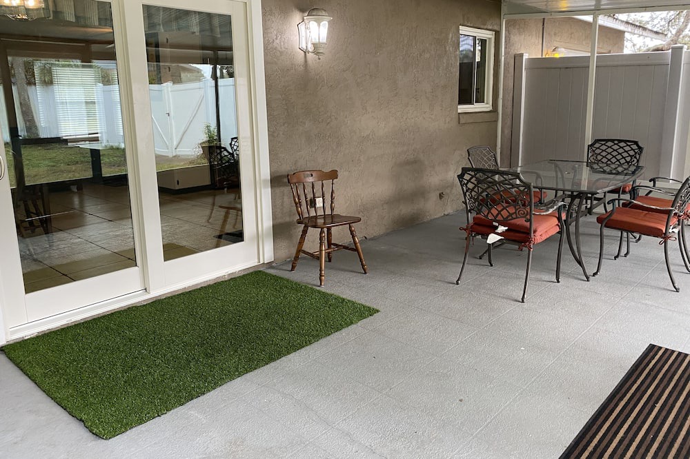 Photo of Patio Balcony in Umatilla