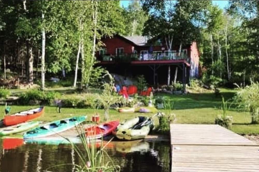 Photo of Outdoor in Ahmic Harbour