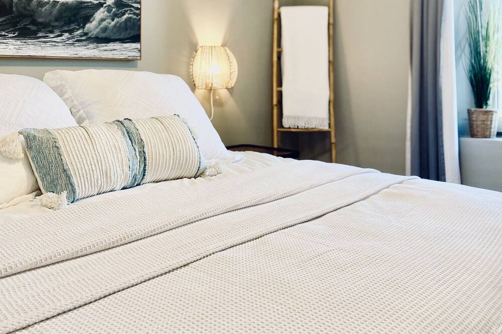 Photo of Bedroom in Hamilton