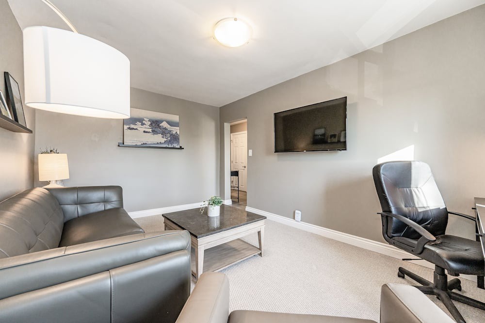 Photo of Bedroom in Hamilton