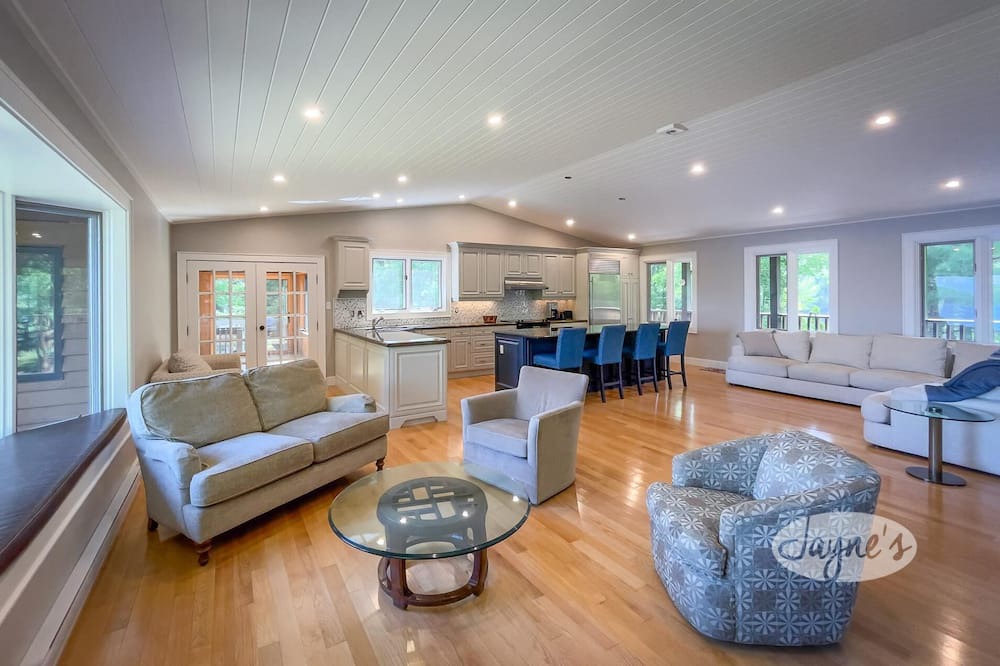 Photo of Kitchen in Carling