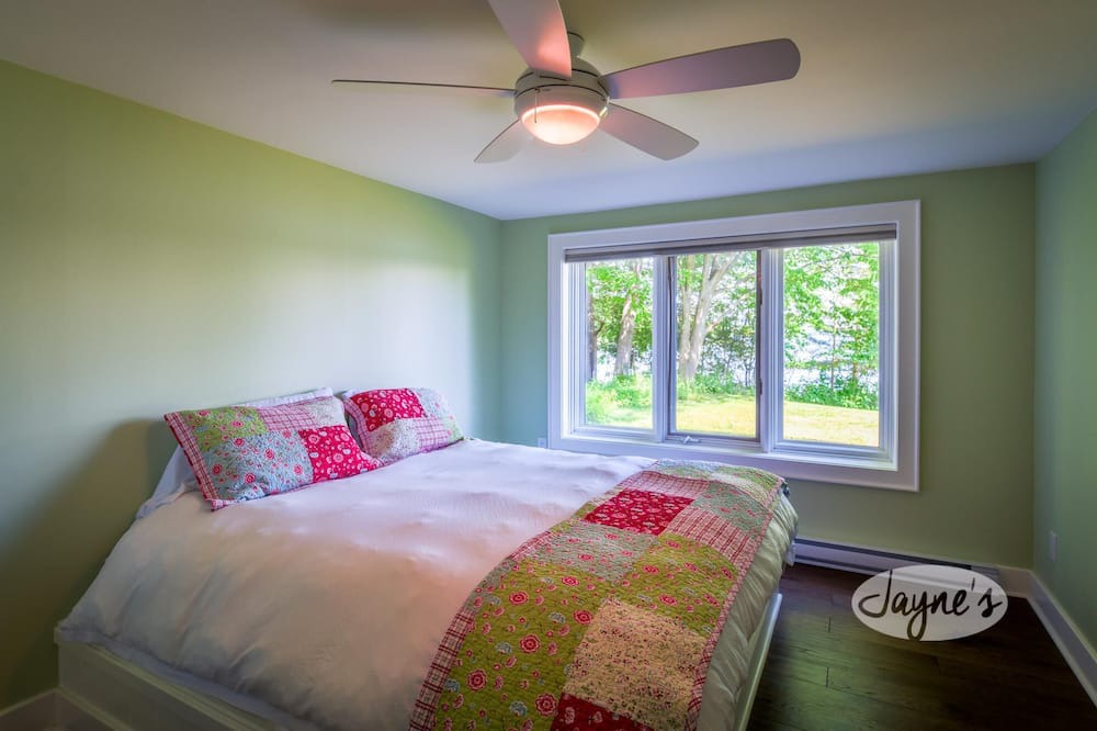 Photo of Bedroom in Carling