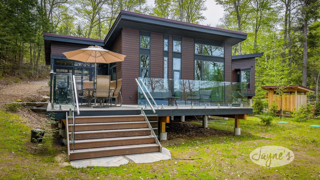 Photo of Outdoor in Algonquin Highlands