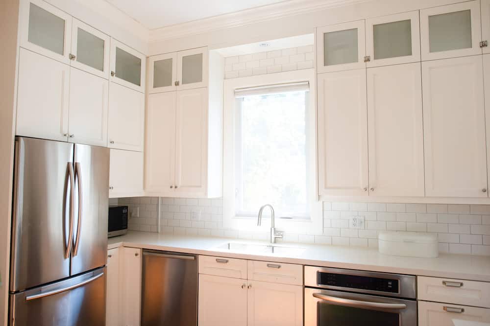 Photo of Kitchen in Parkdale