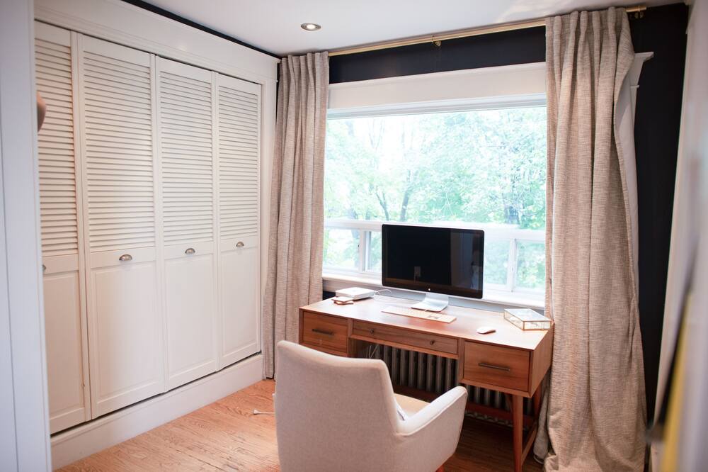 Photo of Bedroom in Parkdale