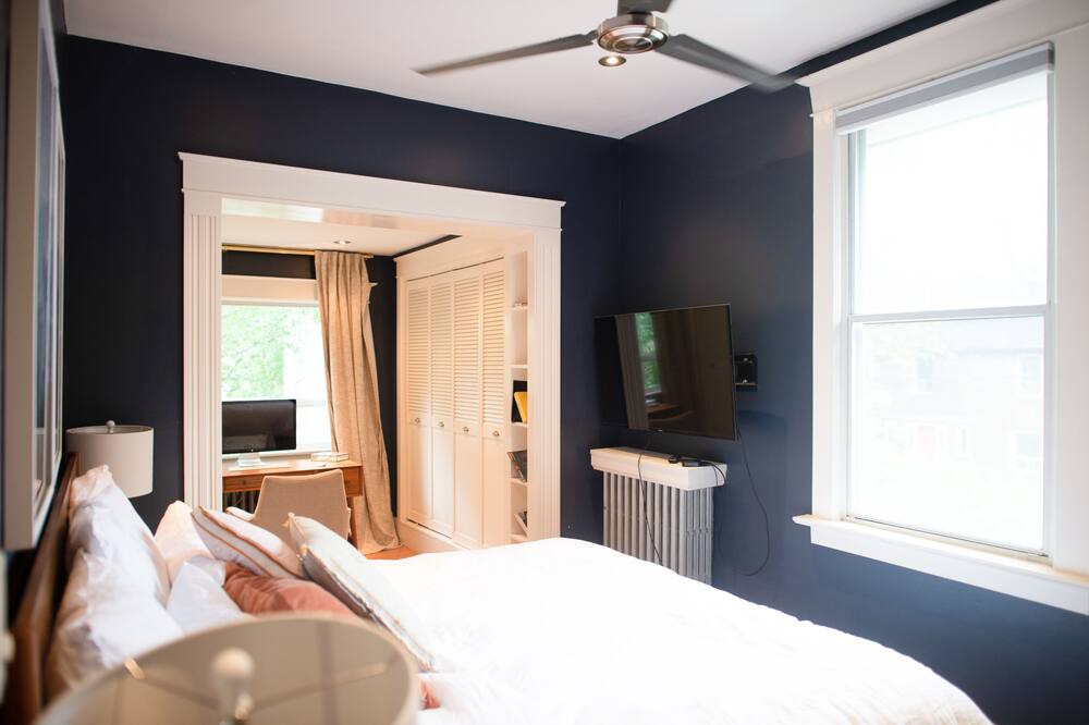Photo of Bedroom in Parkdale