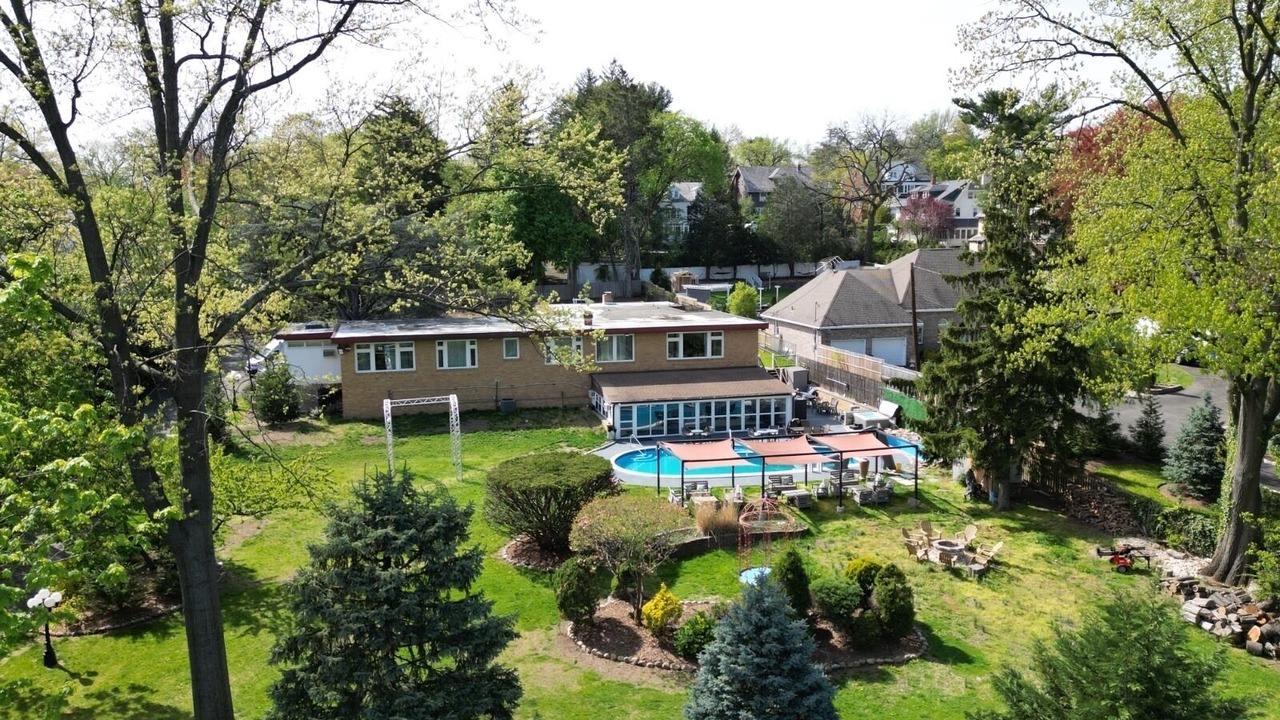 Photo of Outdoor in Paterson