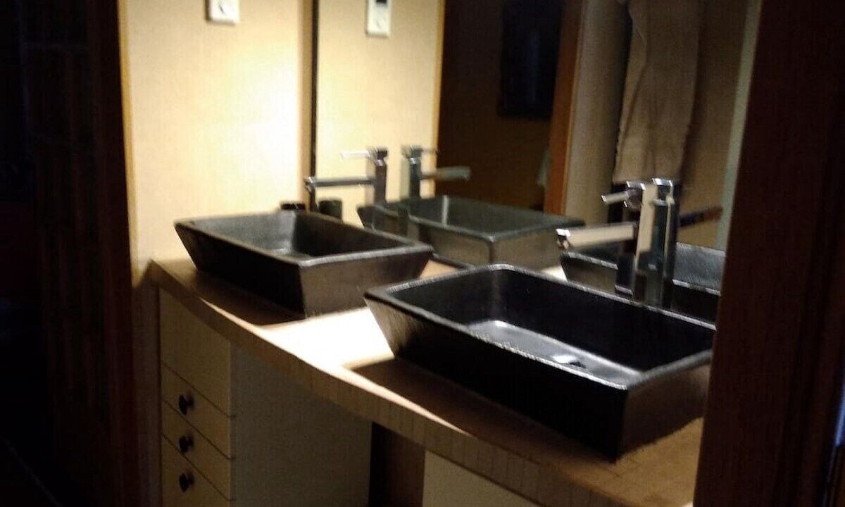 Photo of Bathroom in Quartier du Faubourg-Montmartre