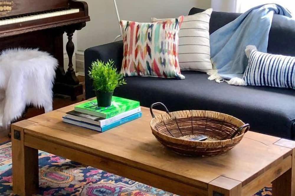 Photo of Bedroom in Picton