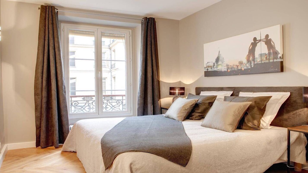 Photo of Bedroom in Marais