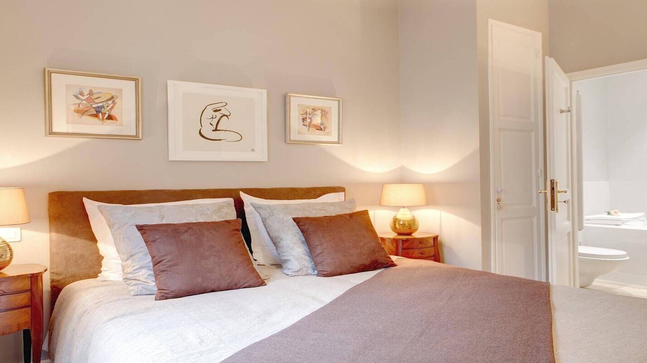 Photo of Bedroom in Marais