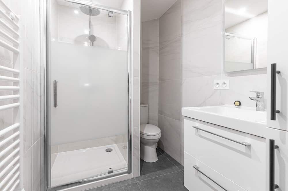 Photo of Bathroom in Aubervilliers