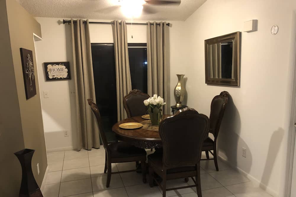 Photo of Kitchen in Port Saint Lucie