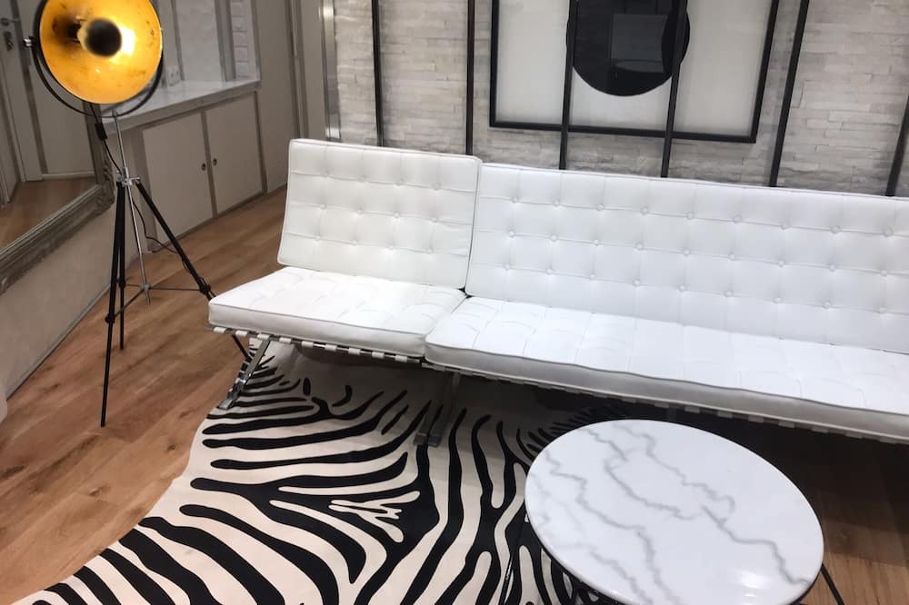 Photo of Livingroom in Bonne-Nouvelle