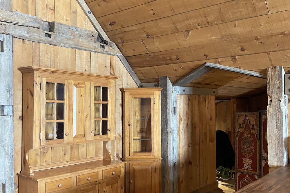Photo of Bedroom in King