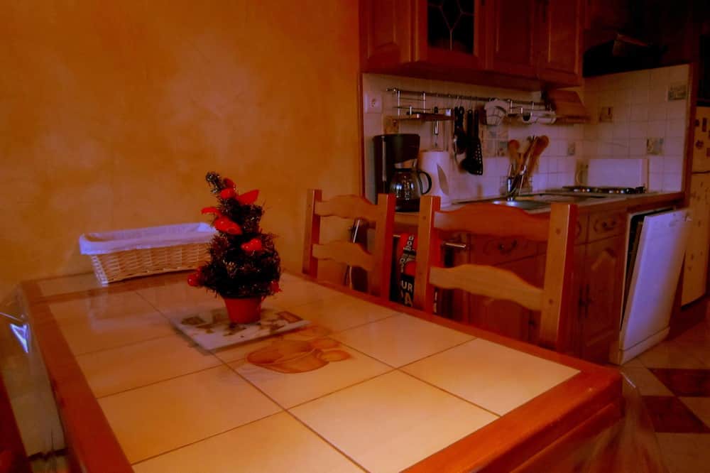 Photo of Livingroom in Brou-sur-Chantereine