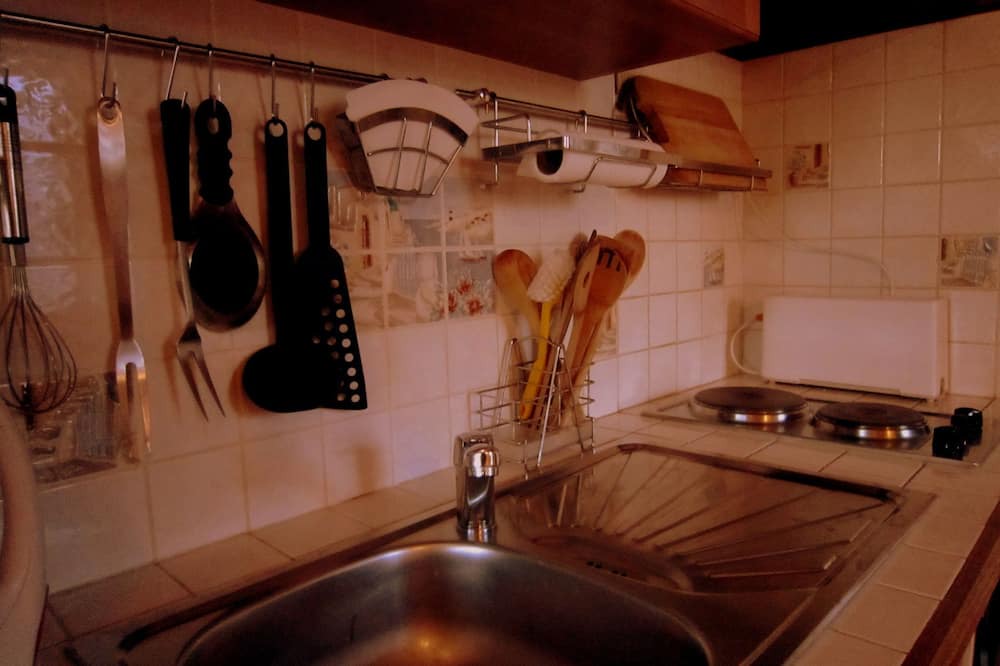 Photo of Kitchen in Brou-sur-Chantereine
