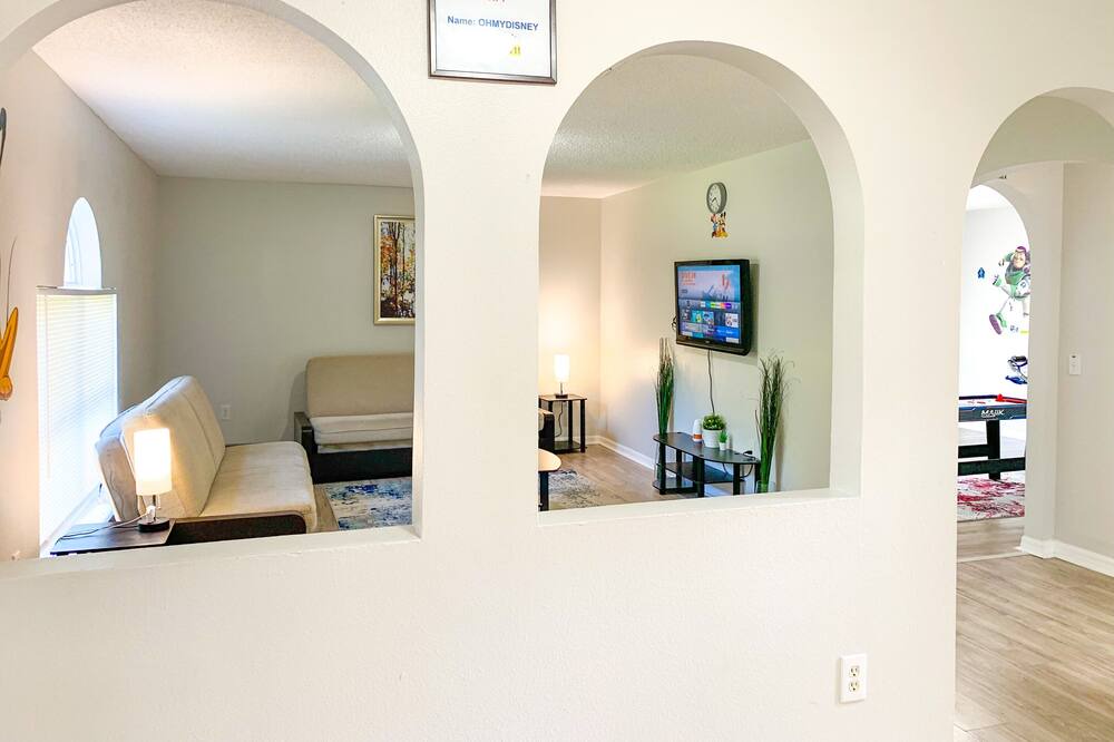 Photo of Bedroom in Poinciana